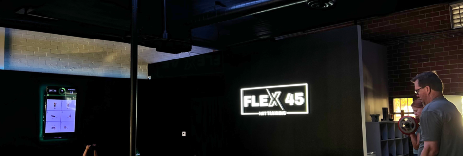 Coach-led HIIT classes in Thousand Oaks at Flex45 featuring functional strength and conditioning training